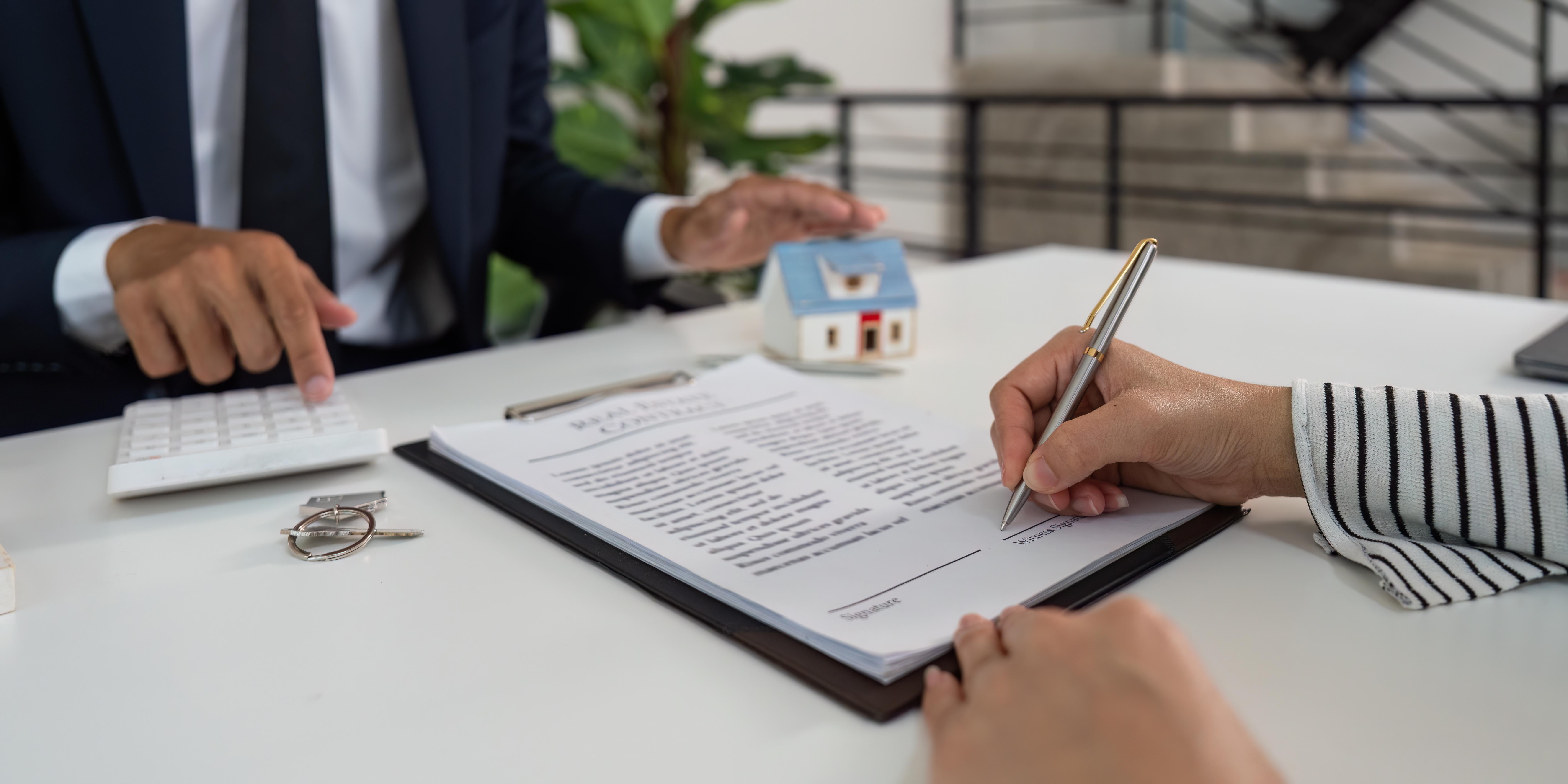 فسخ قرارداد پیش فروش ساختمان به علت عدم پرداخت اقساط